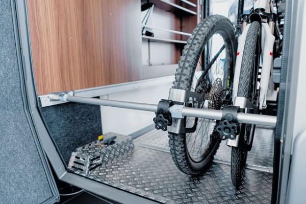 Porte-vélos pour 2 vélos – Version Fiat (véhicule avec estrade dans le garage)