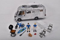 Set fourgon aménagé Classe-B Modern Comfort 550 échelle 1:24
