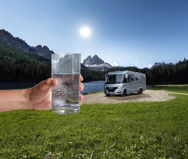 Water filter clearliQ travel powered by Grünbeck