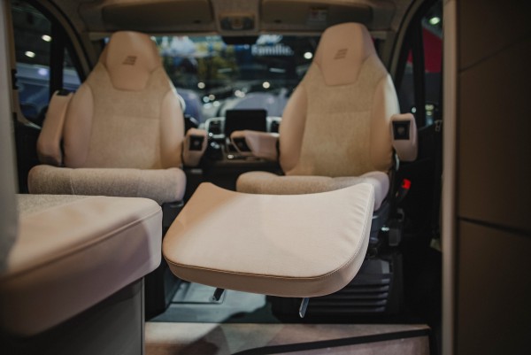 Leg rest Fiat Captain's chair