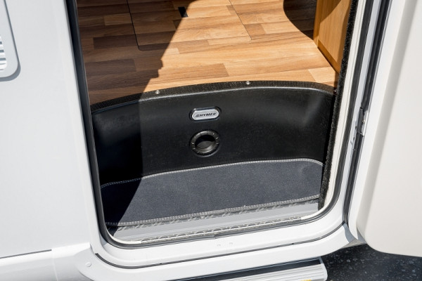 Driver´s cabin carpet B-Class Premium-Line